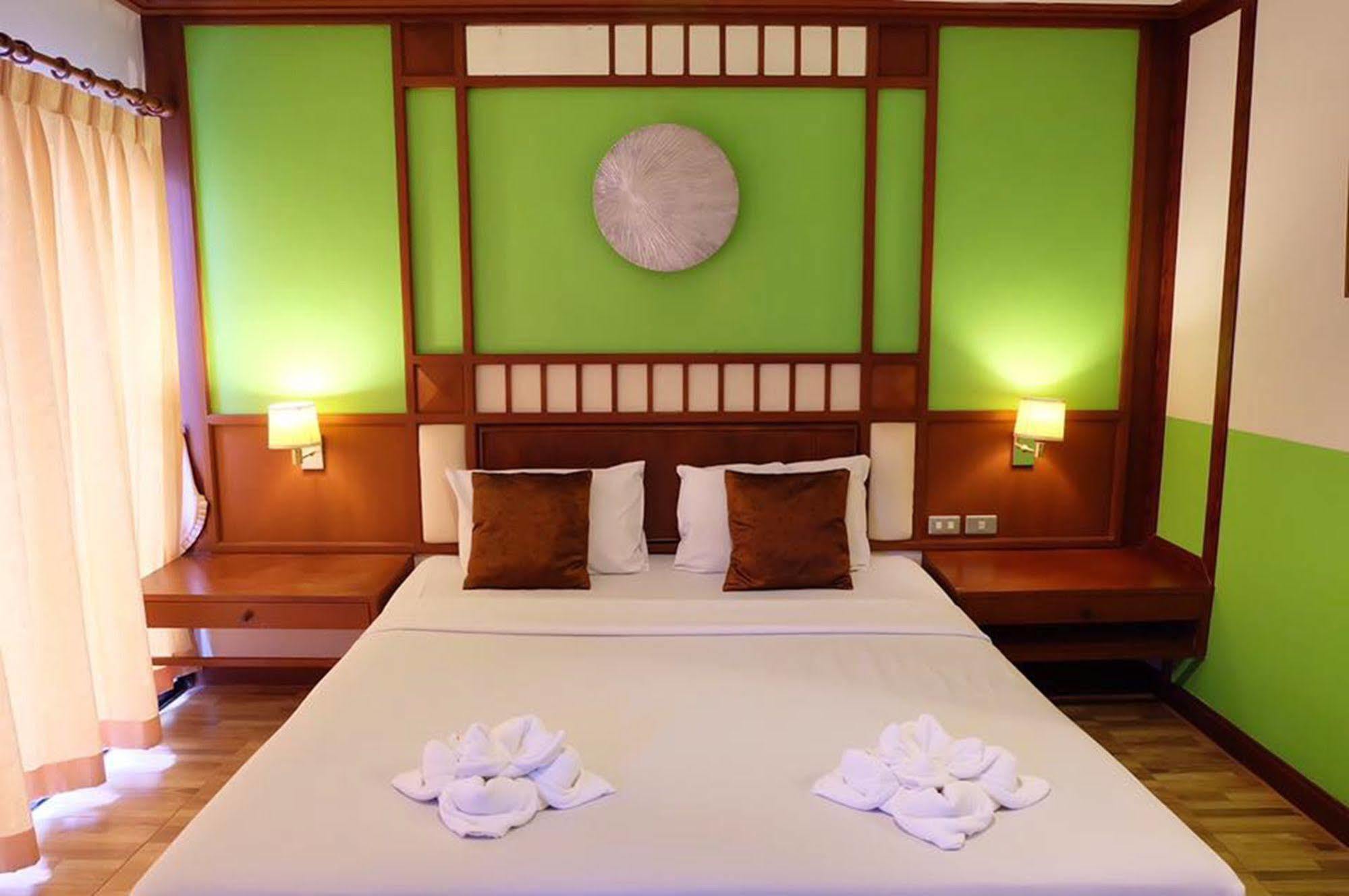 Kaneng Guesthouse ホアヒン郡 エクステリア 写真